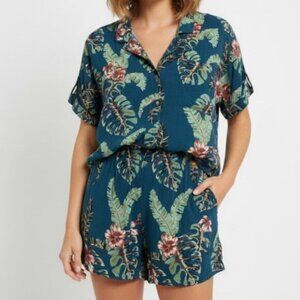 Wilfred Free Tropical Leaf Cropped Camp Shirt & Shorts Set Size M